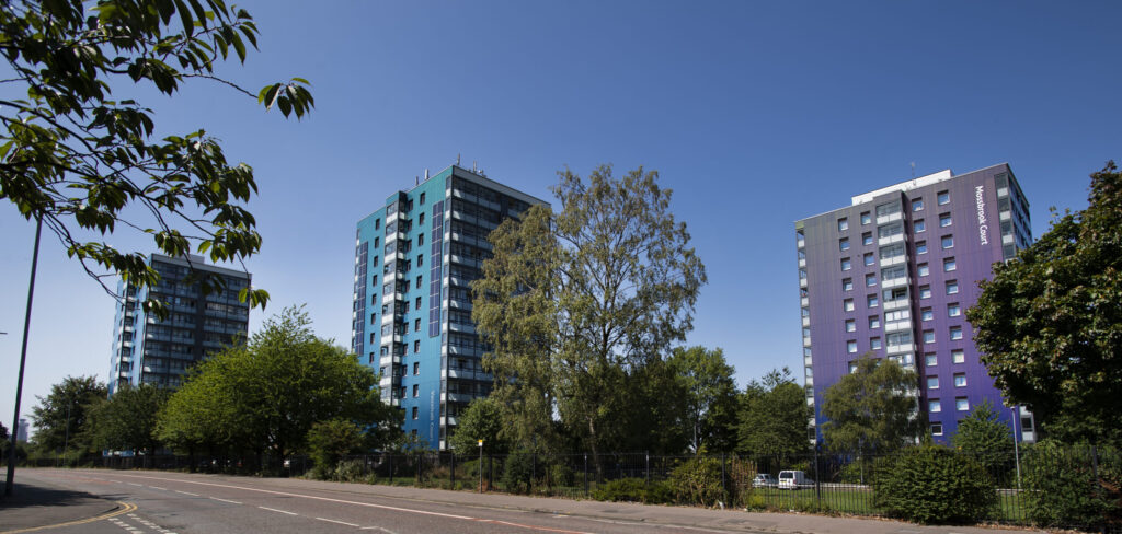 Mossbrook Vauxhall Roach Court 7 (1)